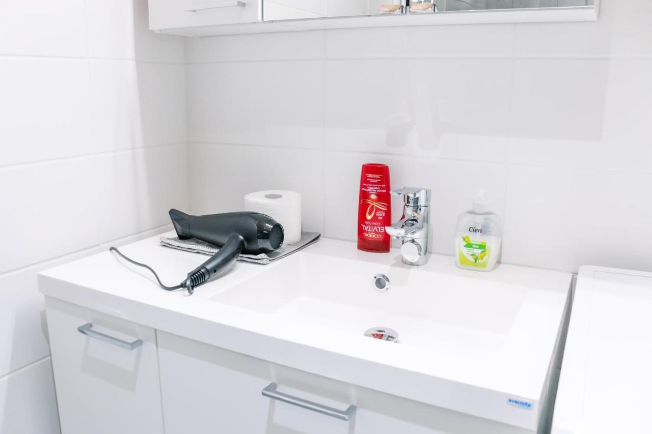 City Center 1R Studio With Perfect View, Parking Όουλου Εξωτερικό φωτογραφία